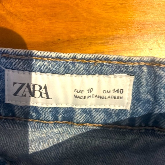 Forever 21 Kids Denim Jeans Trio - Blue, Light Blue, White (1 NEW) - Picture 5 of 17